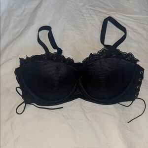 H&M Black Lace Detail Bra (NWOT)